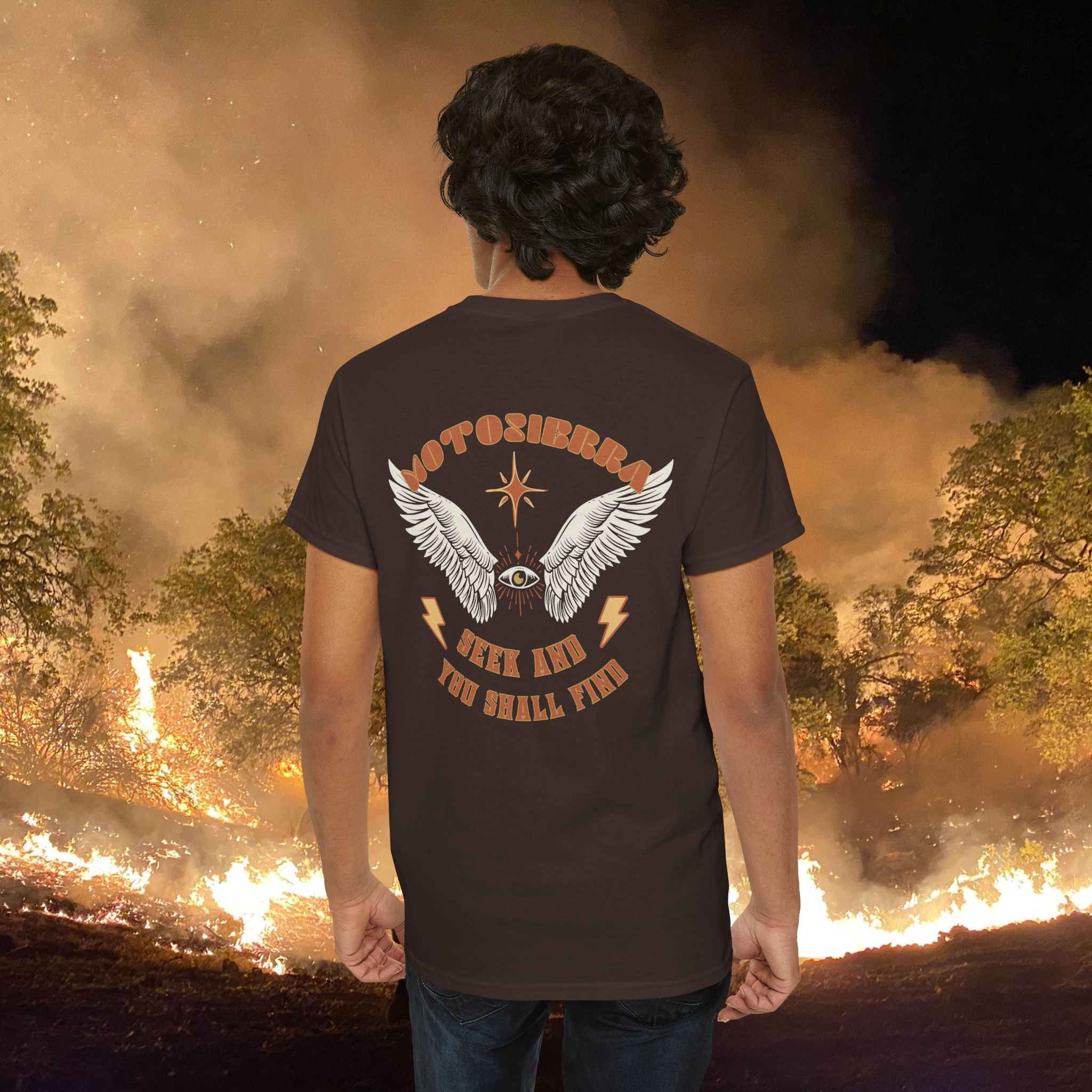 Flying Eye Unisex Heavy Cotton Tee