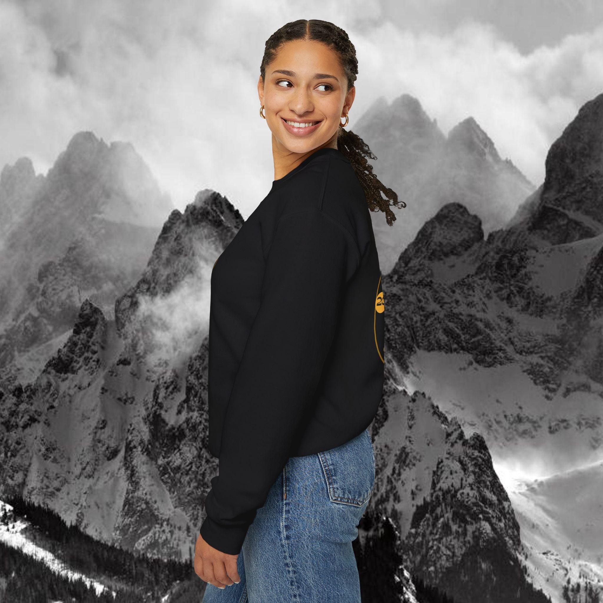 Gunslinger Unisex Heavy Blend™ Crewneck Sweatshirt