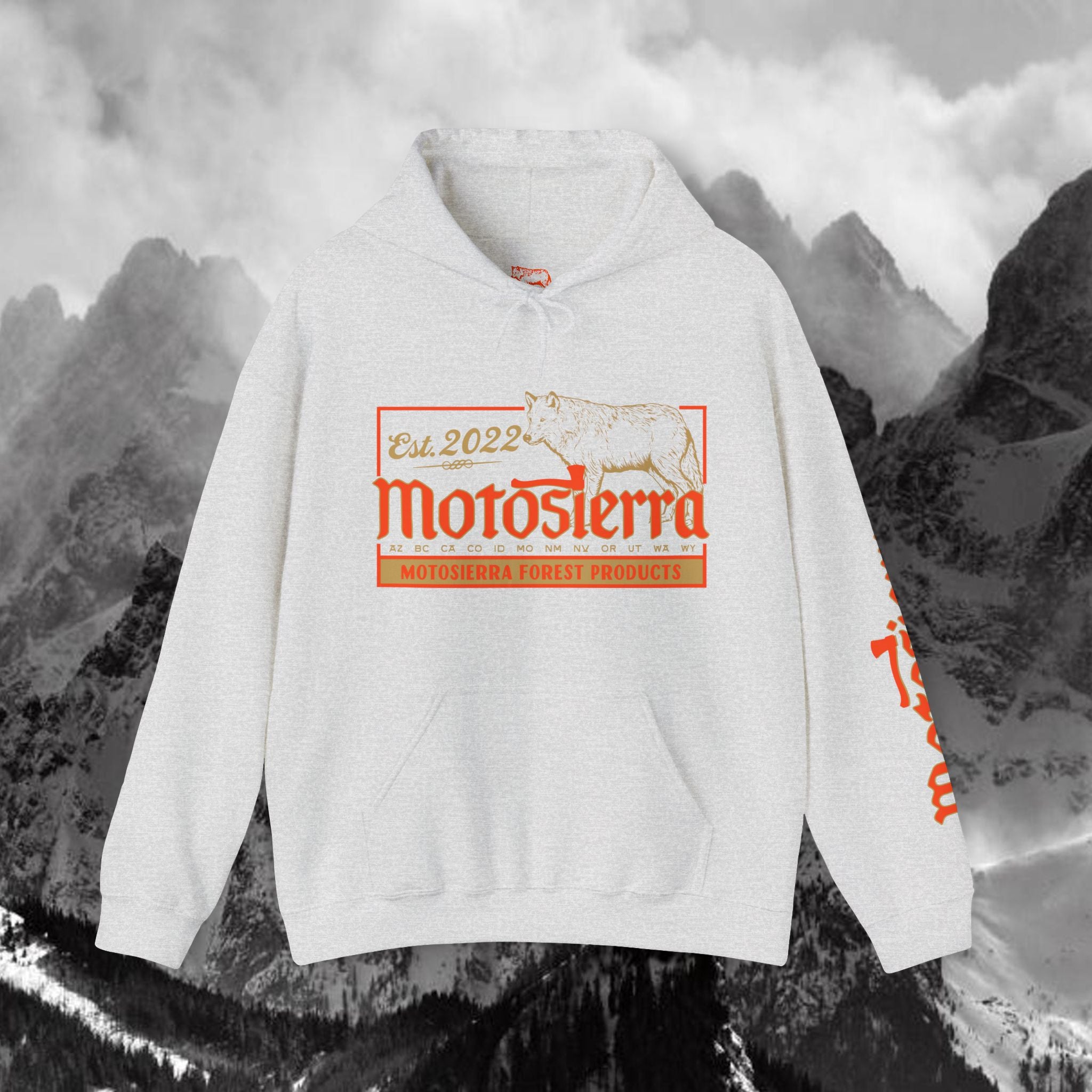 Wolf Heavy Blend Hoodie