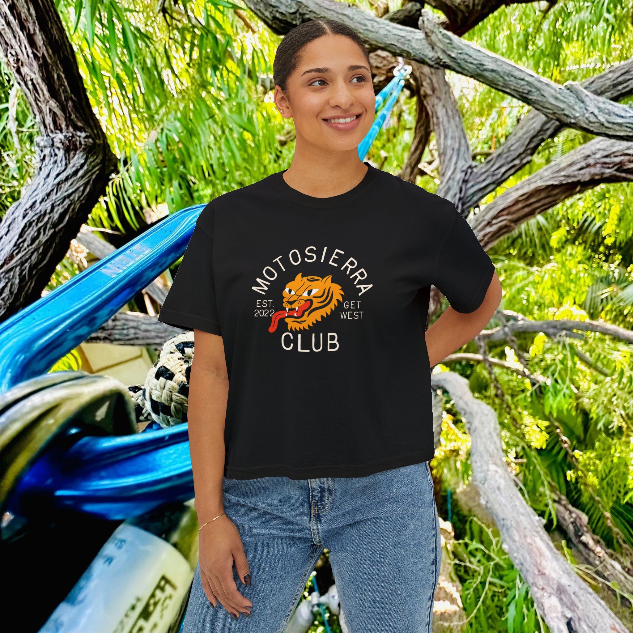 Valdivostok Women's Boxy Tee