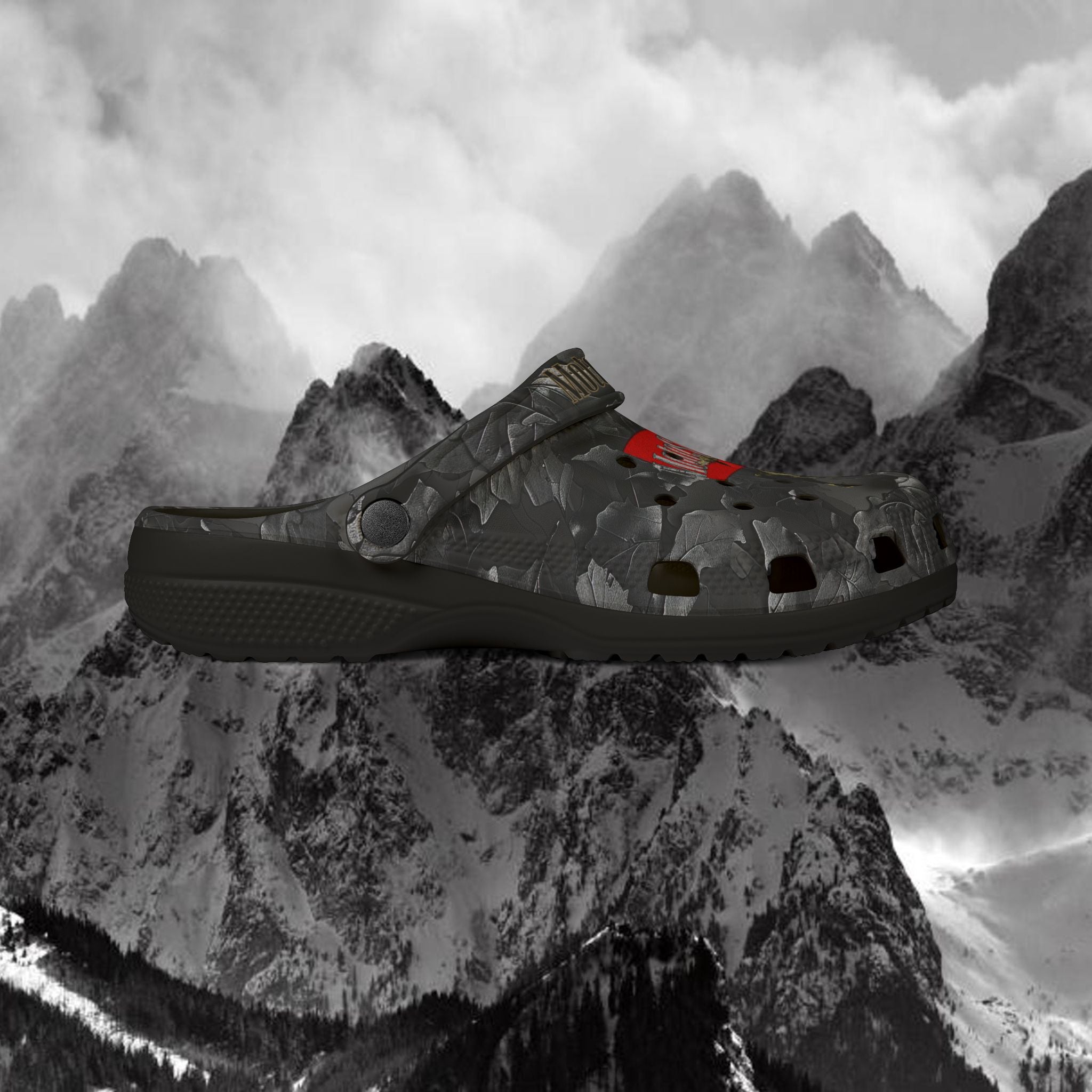 Warped Logo Leaf Pattern Foam Rubber Shoes