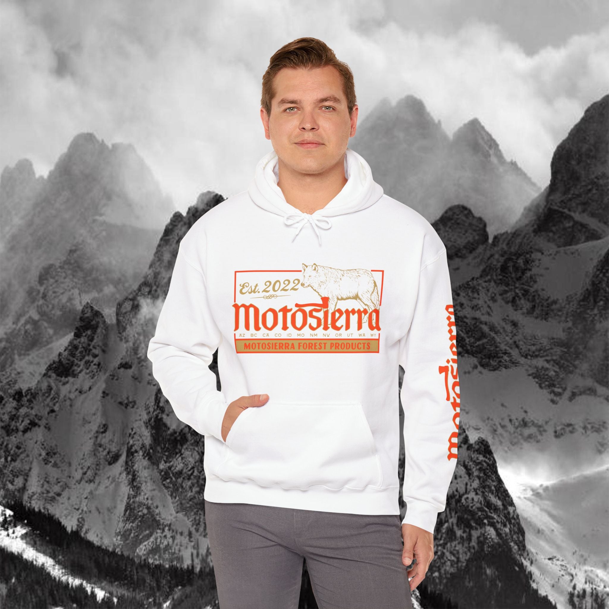 Wolf Heavy Blend Hoodie