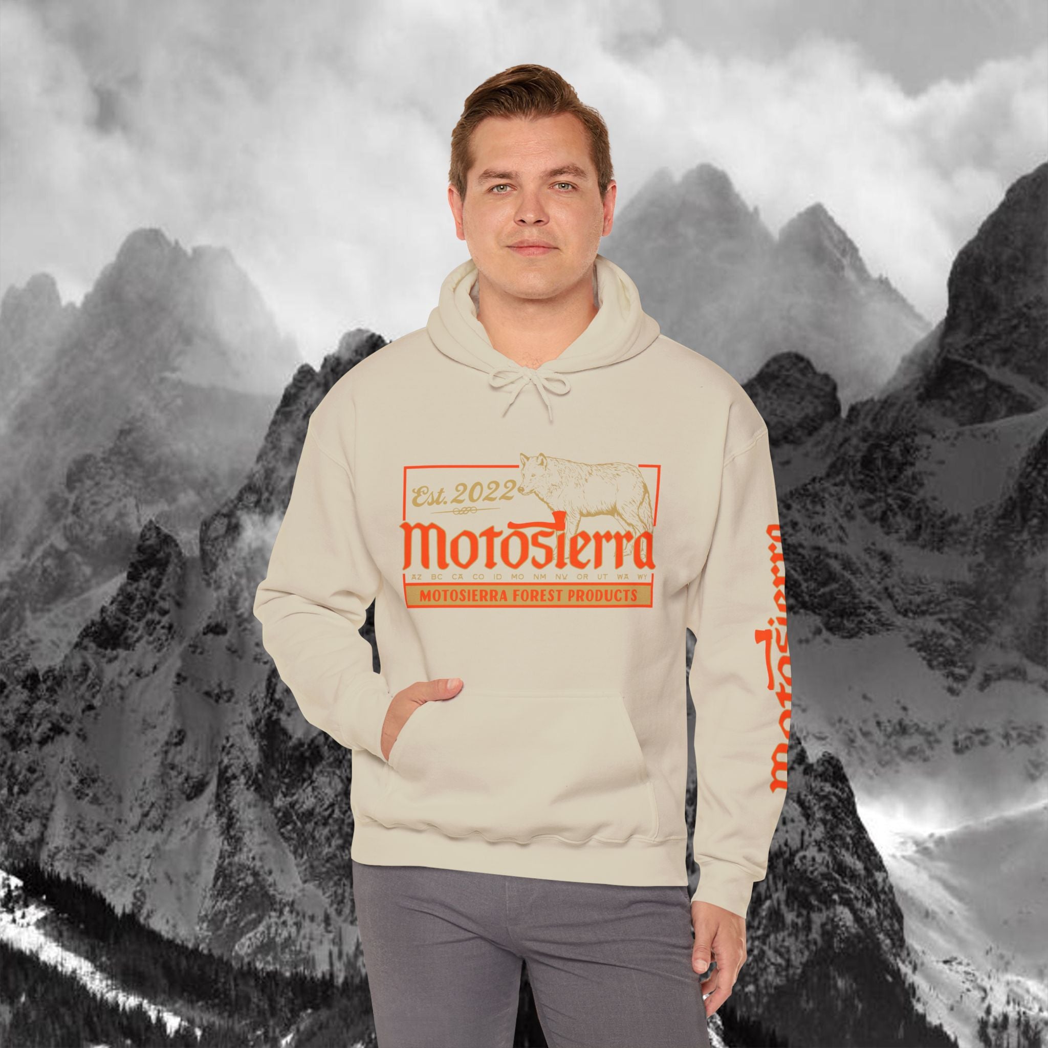 Wolf Heavy Blend Hoodie