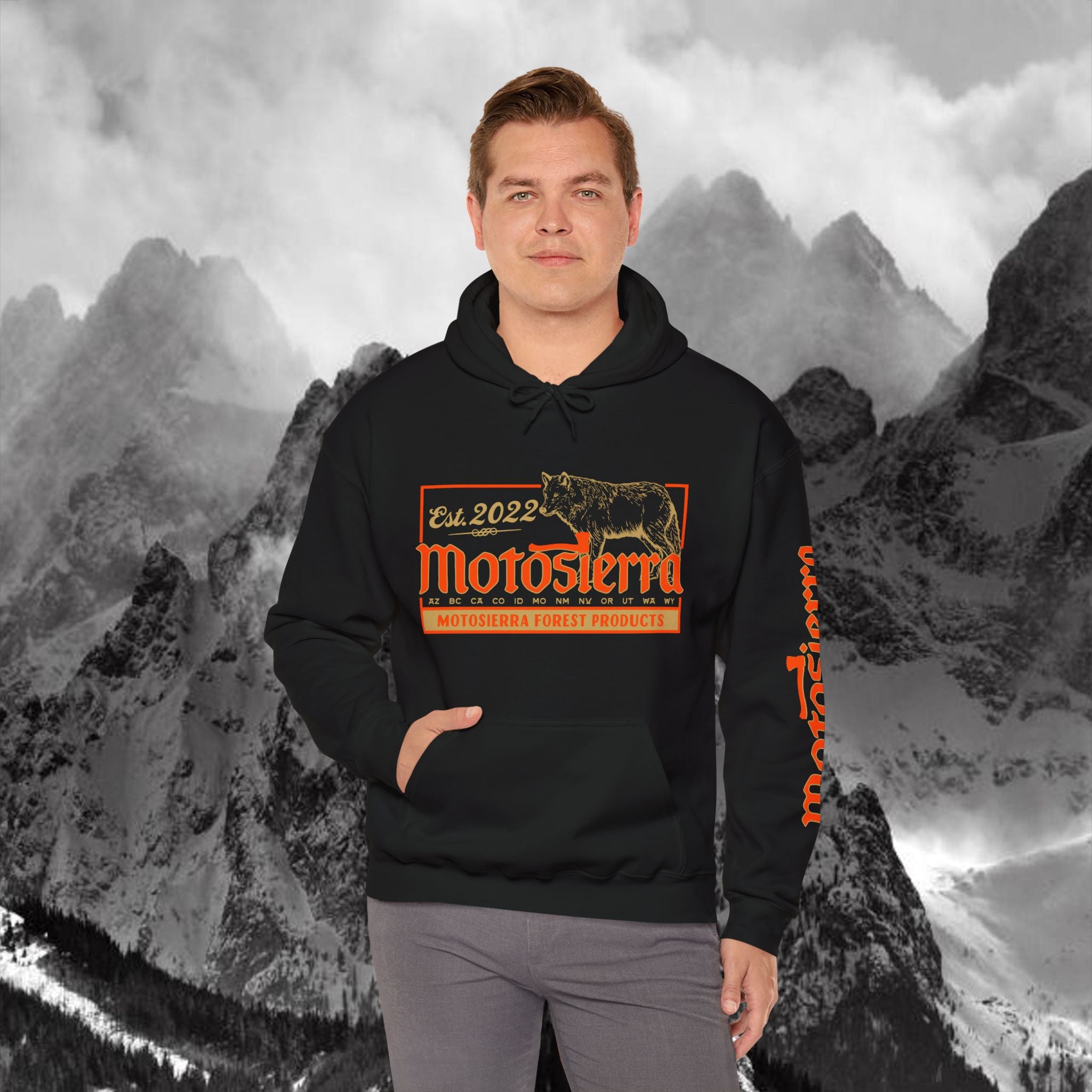 Wolf Heavy Blend Hoodie