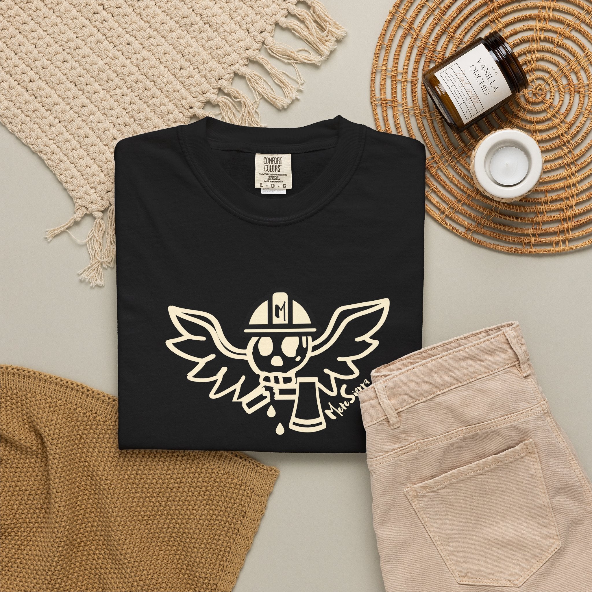 Les Halles Unisex Garment-Dyed T-shirt