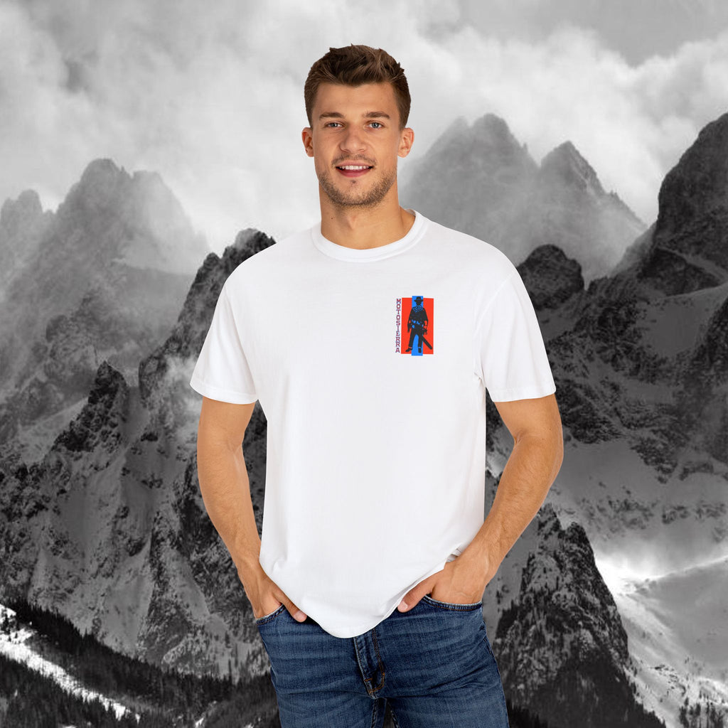 Il Buono Graphic T-Shirt with Retro Design, Cool Vintage Tee