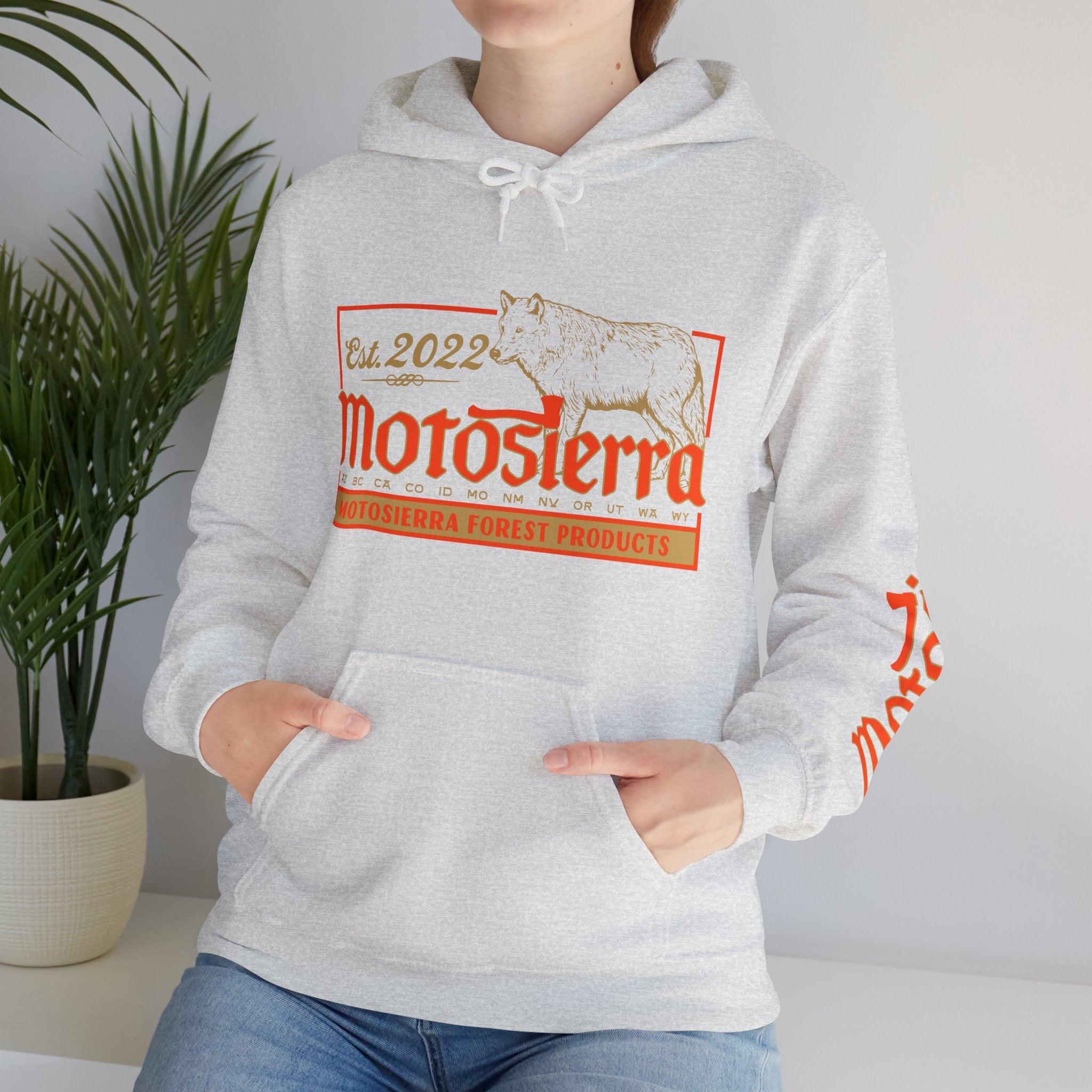 Wolf Heavy Blend Hoodie
