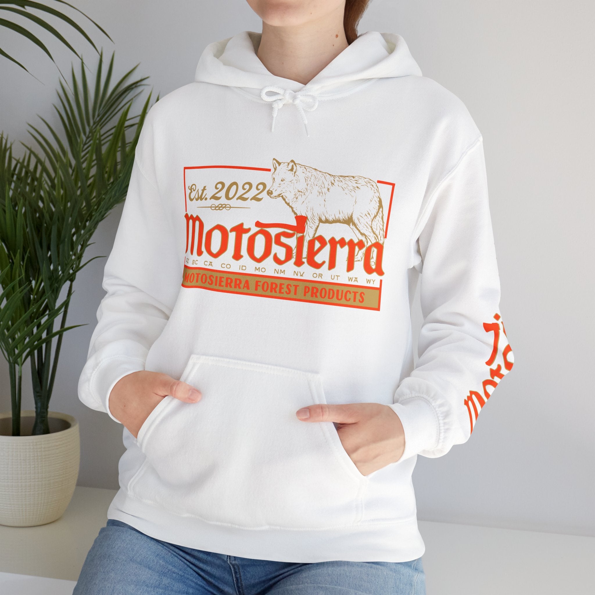 Wolf Heavy Blend Hoodie