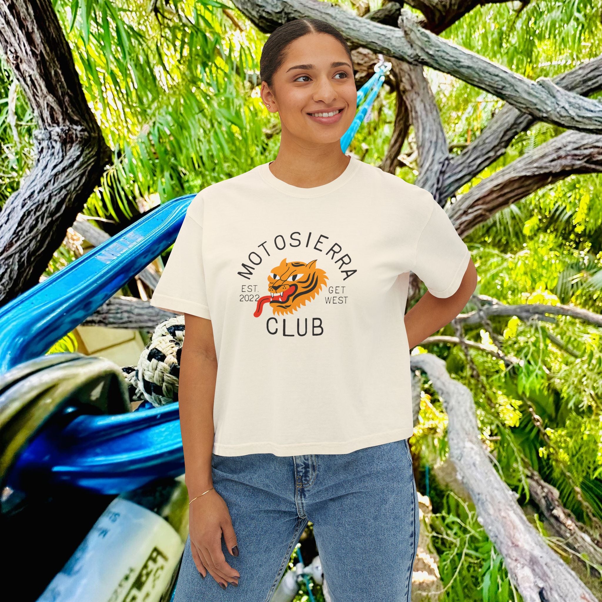 Valdivostok Women's Boxy Tee