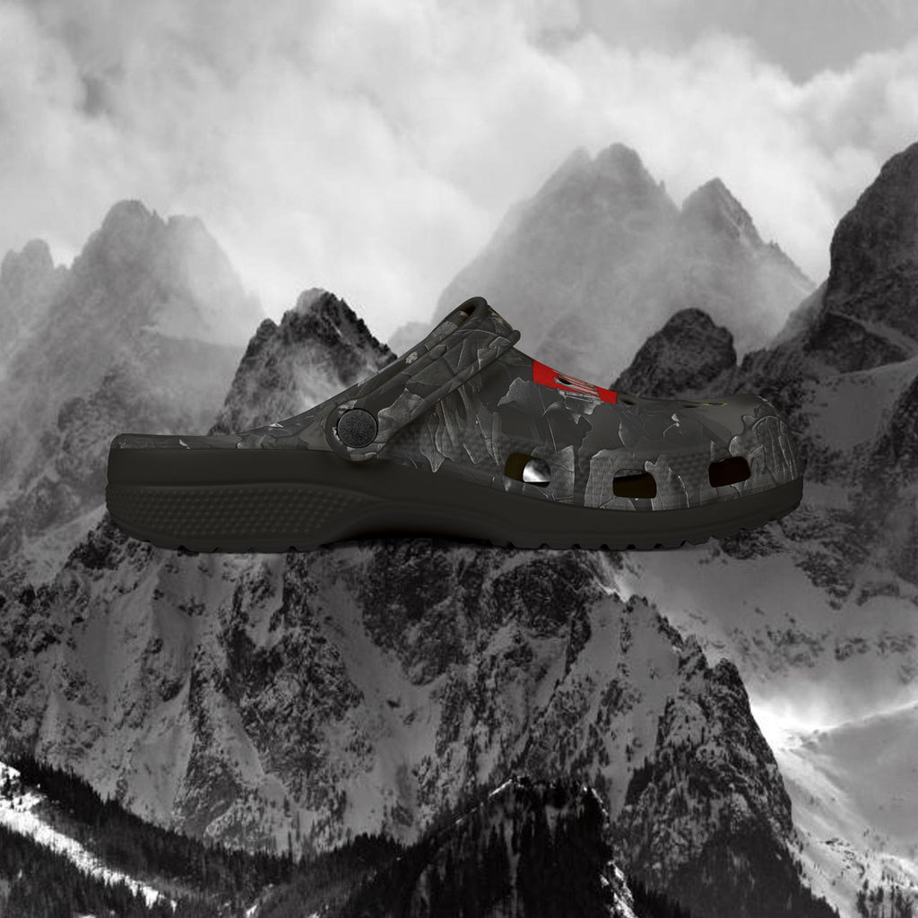 Warped Logo Leaf Pattern Foam Rubber Shoes
