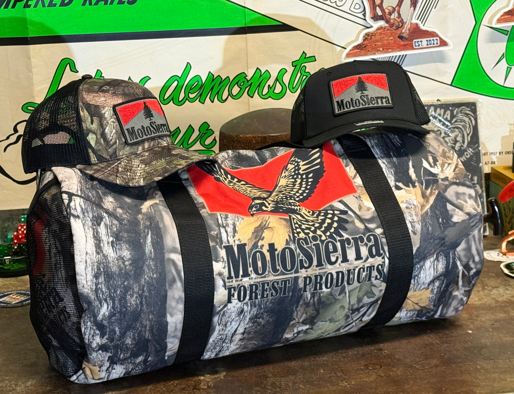 Tree Camo Kestrel Logo Motosierra Adventure Duffel Bag - Perfect for Gym, Travel, Outdoor Activities, Weekend Getaway, Gifts
