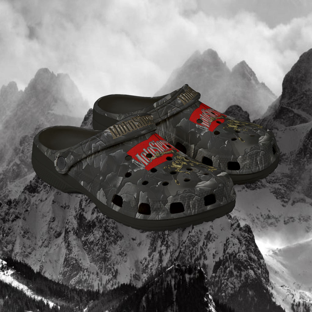 Warped Logo Leaf Pattern Foam Rubber Shoes