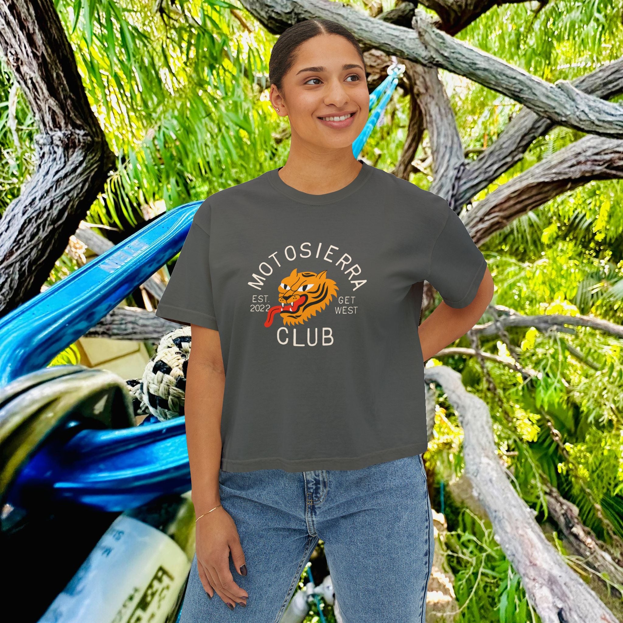 Valdivostok Women's Boxy Tee