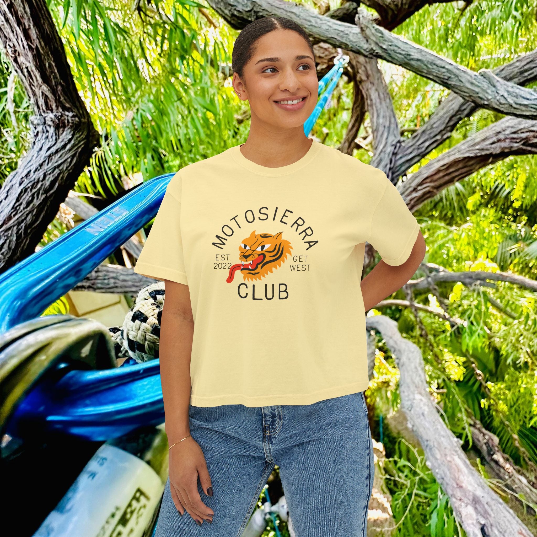 Valdivostok Women's Boxy Tee
