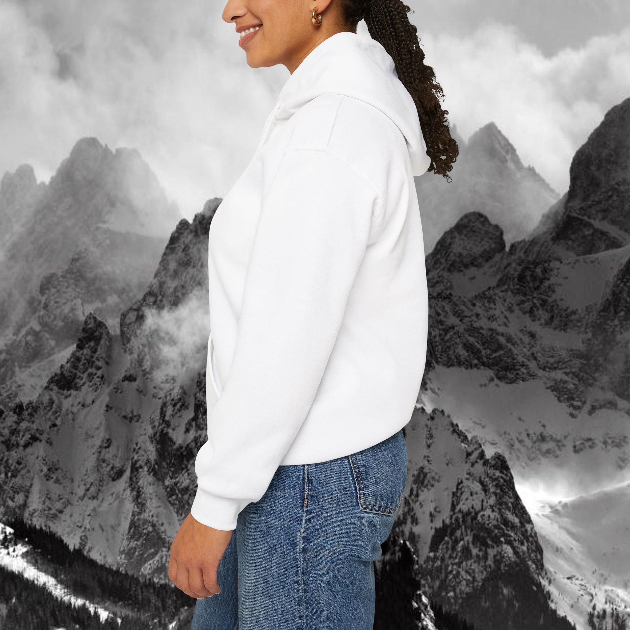 EU Motosierra Hoodie - Cozy Unisex Sweatshirt for Outdoor Lovers, Ideal Gift for Nature Enthusiasts, Perfect for Camping & Hiking