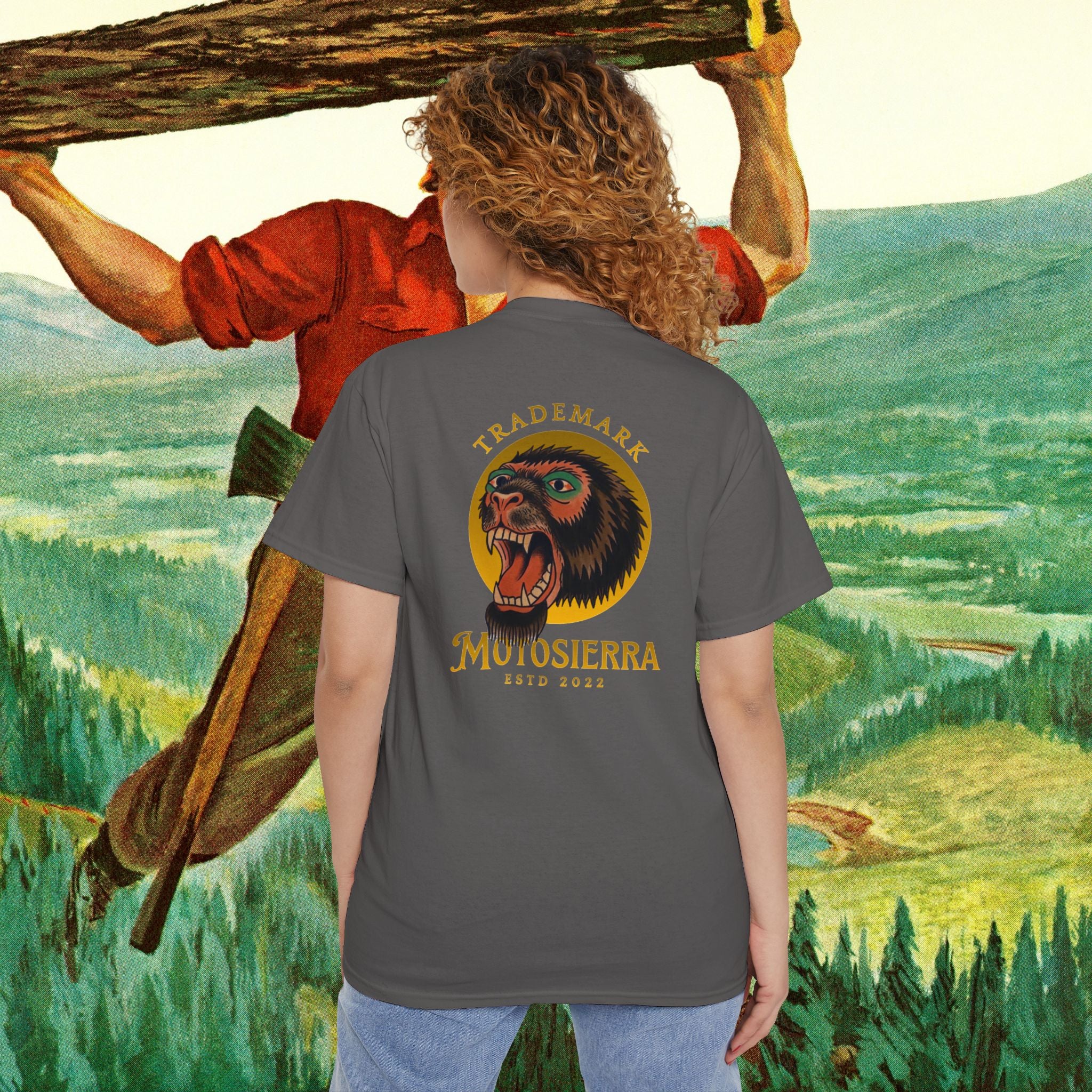 Sasquatch Unisex Heavy Cotton Pocket Tee